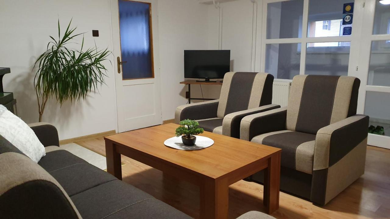 Apartmany Anna Bešeňová 外观 照片